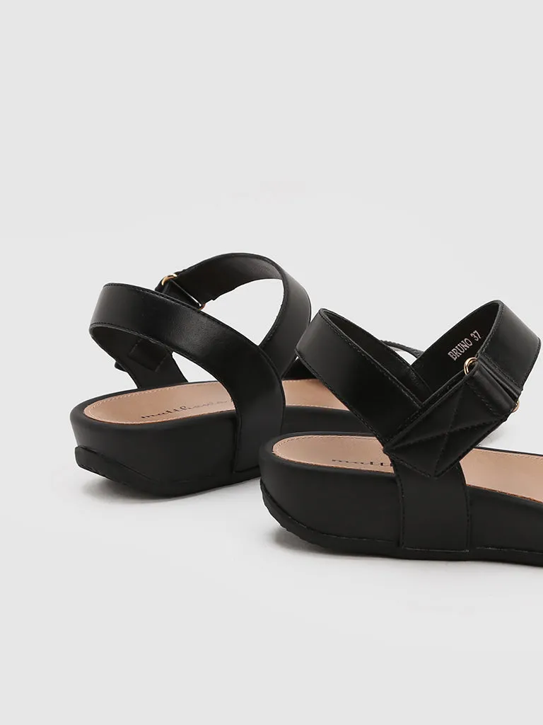 Bruno Flat Sandals