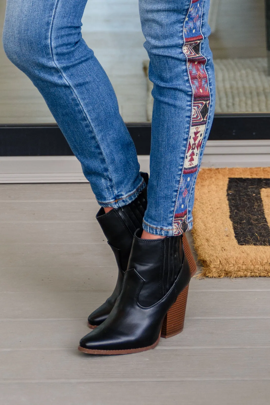 Easy As That Ankle Boots In Black - 8/23/2022