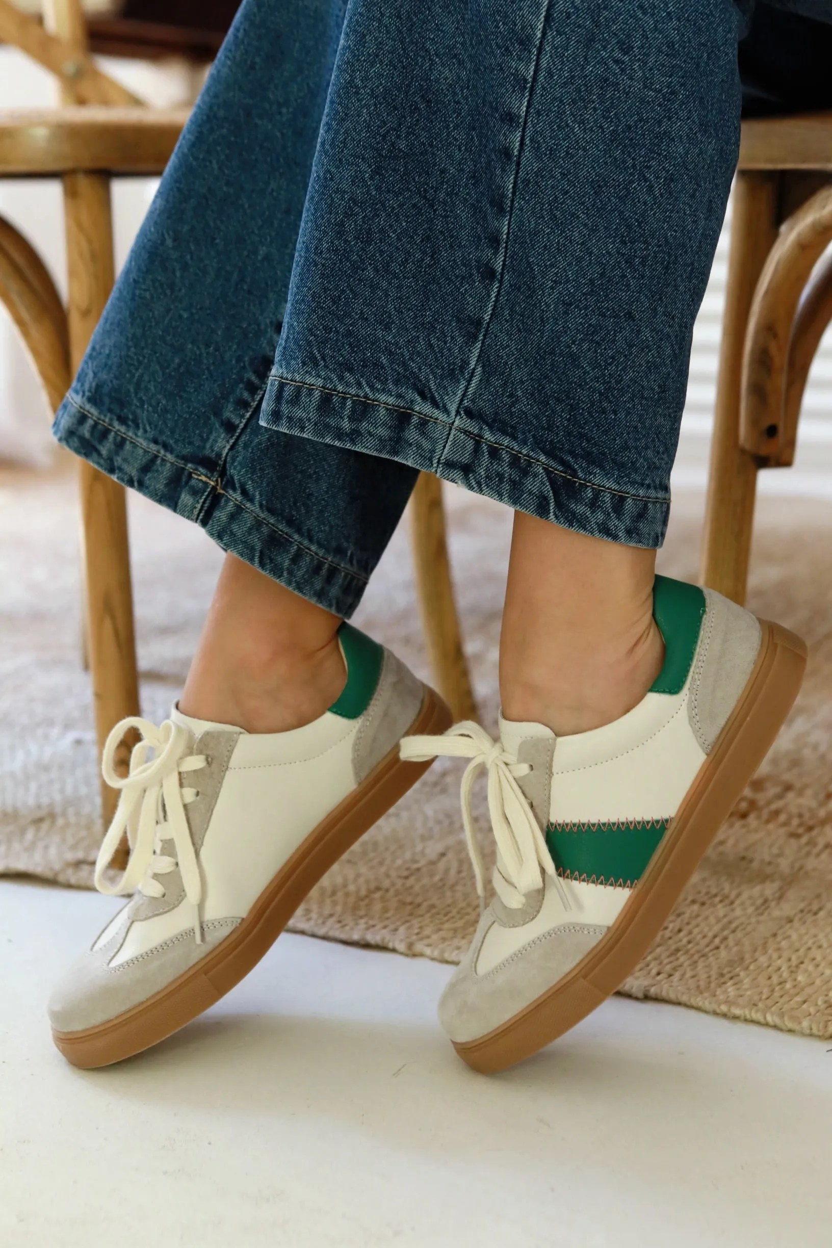 Kennedy Sneaker Beige & Green Stripe