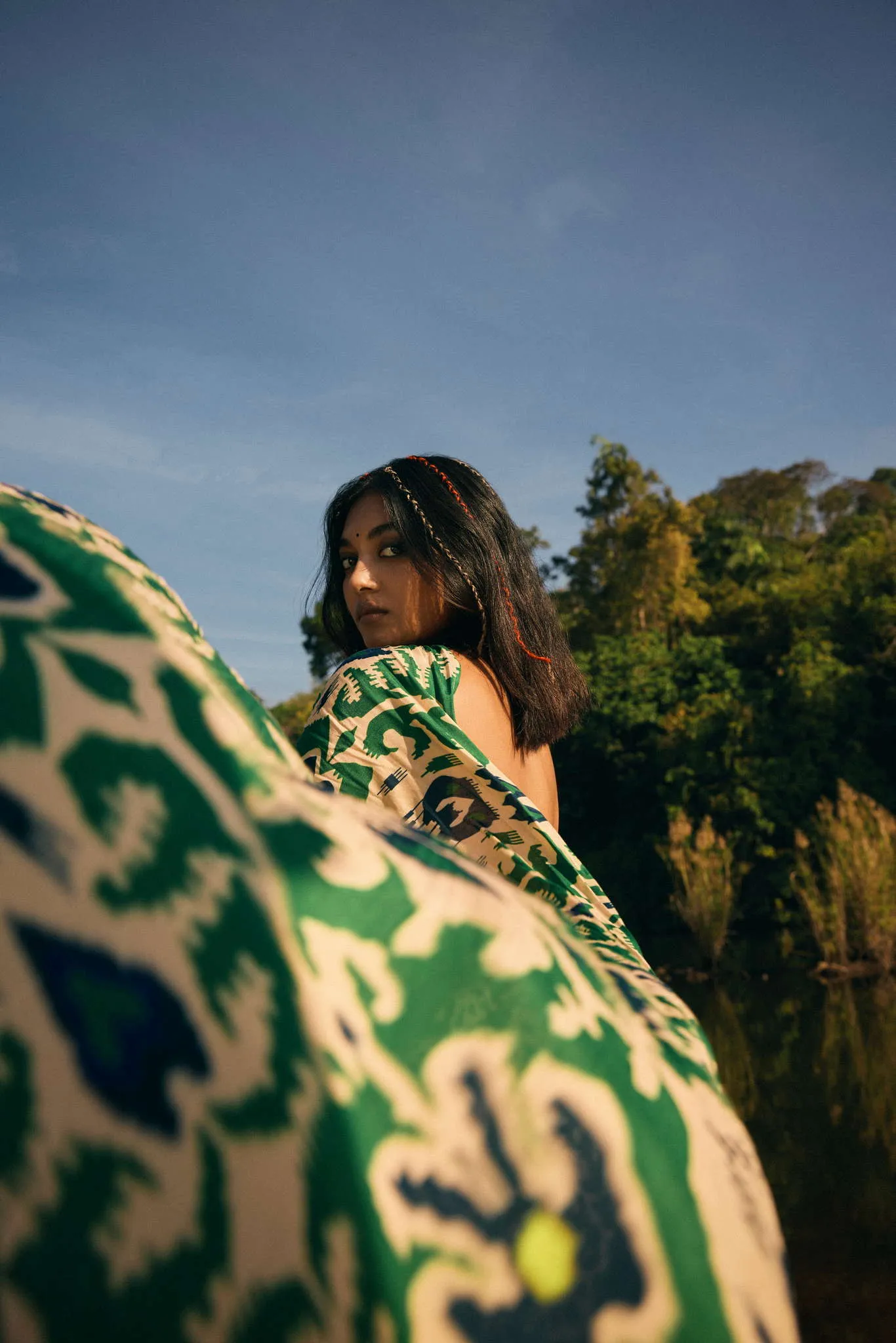 trueBrowns Green Muslin Ikat Ready to Wear Saree