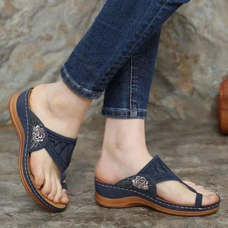 Women's ring toe flip flop wedge flower embroidery slides